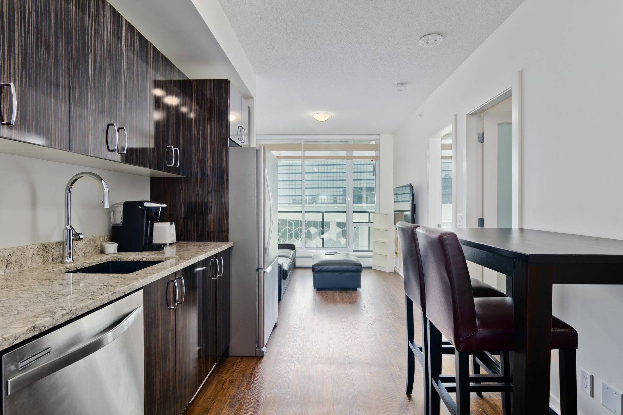 Suite Digs N3 Calgary Exterior photo