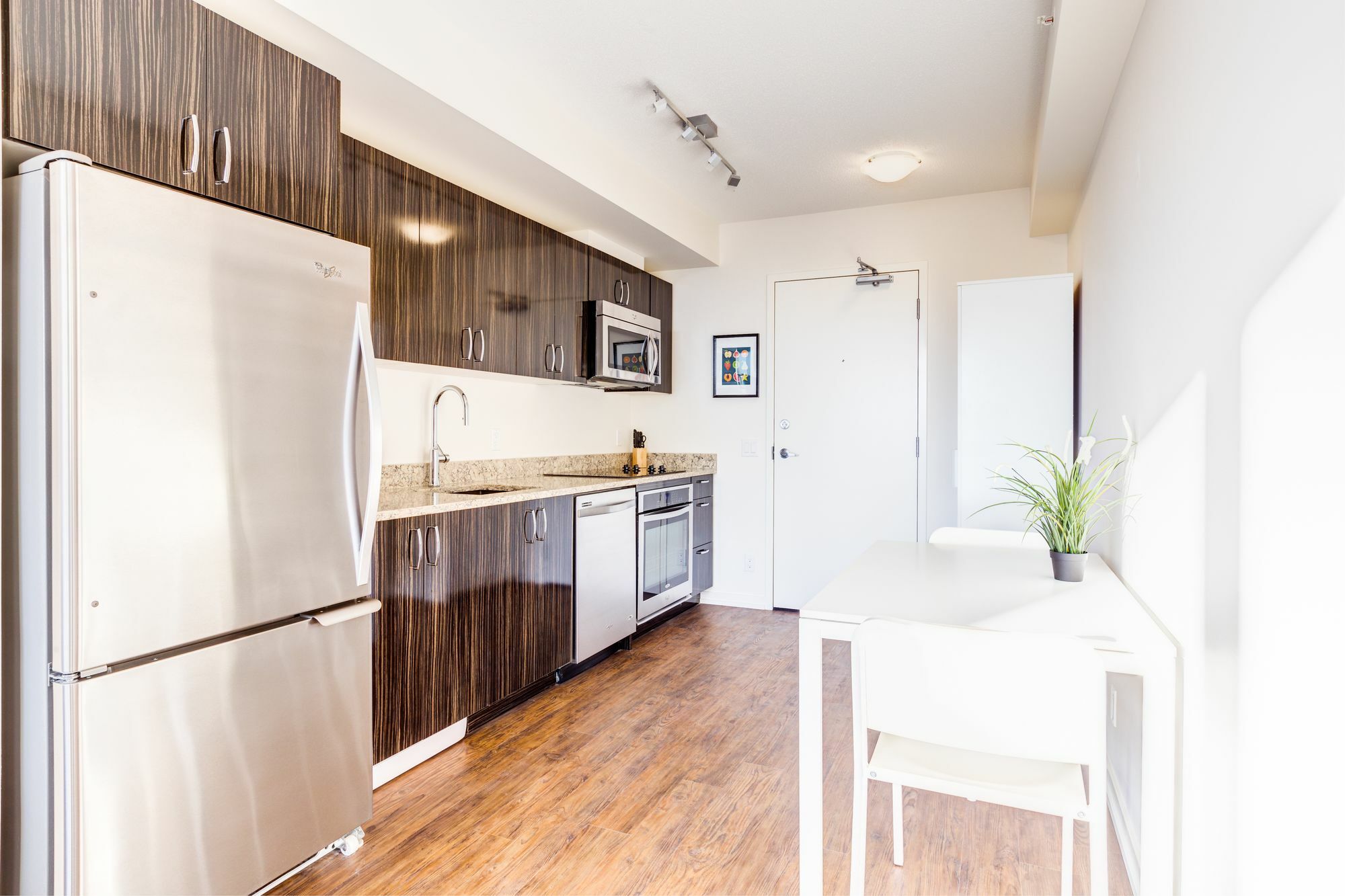 Suite Digs N3 Calgary Exterior photo